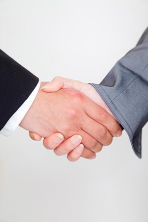 小田急線の町田駅から歩いて約3分